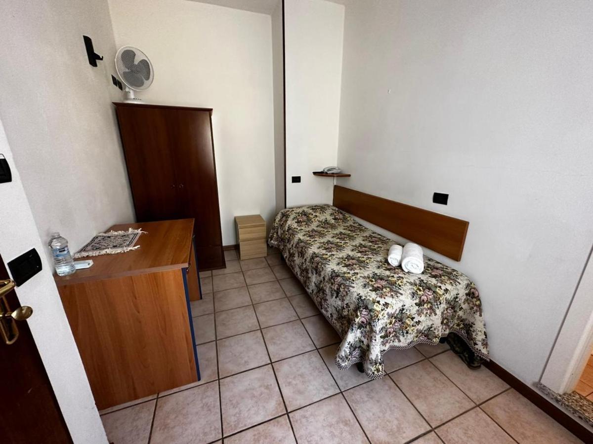 Be Me Hotel Helvetia Tabiano Terme Kültér fotó