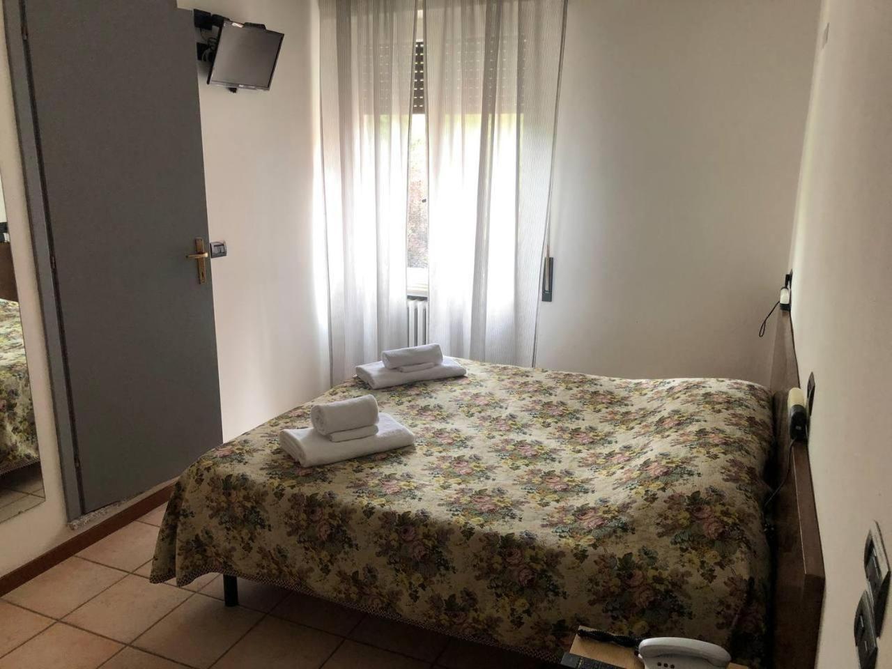 Be Me Hotel Helvetia Tabiano Terme Kültér fotó