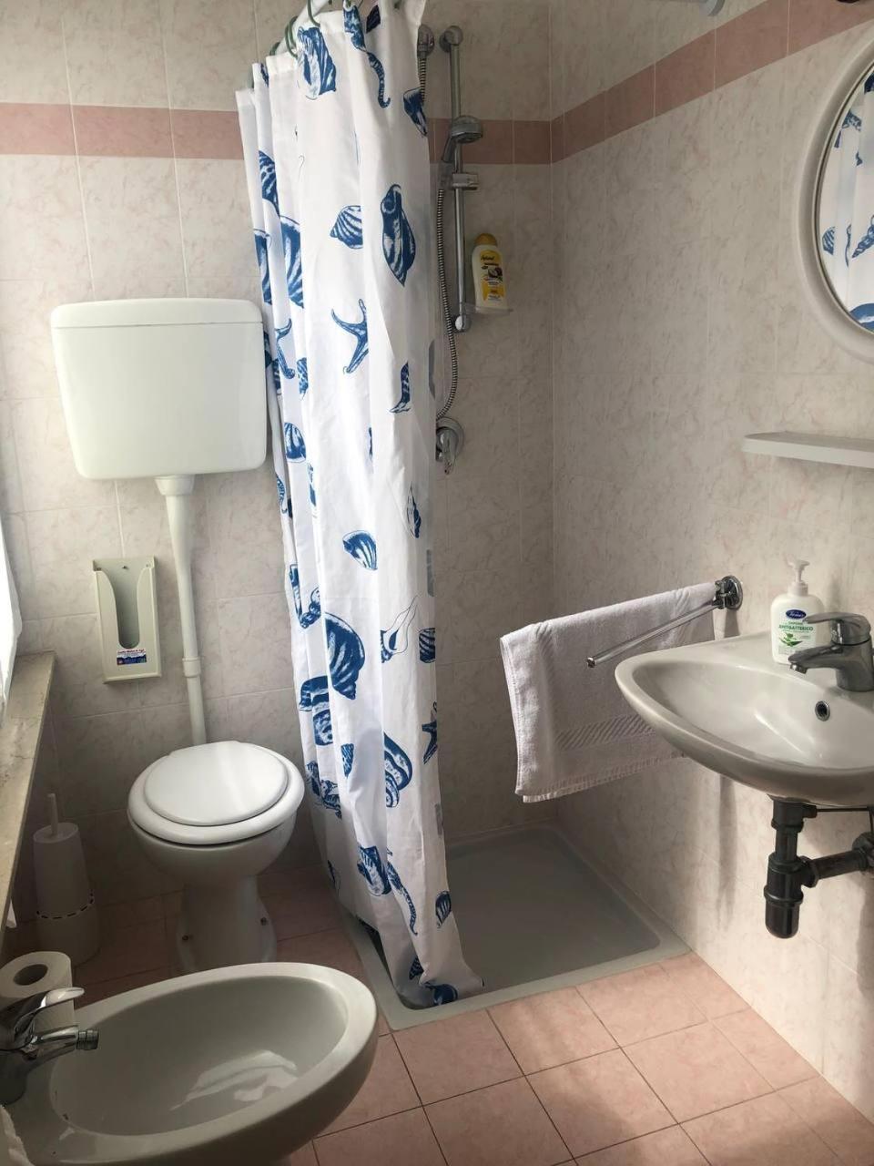 Be Me Hotel Helvetia Tabiano Terme Kültér fotó